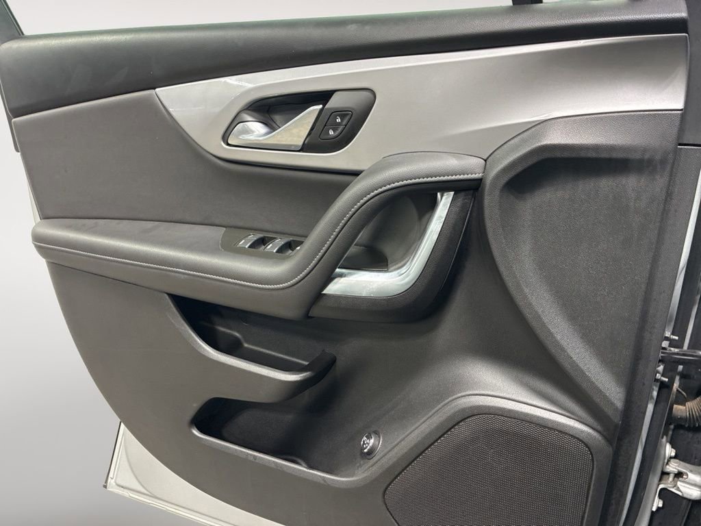Used 2022 Chevrolet Blazer LT image 18