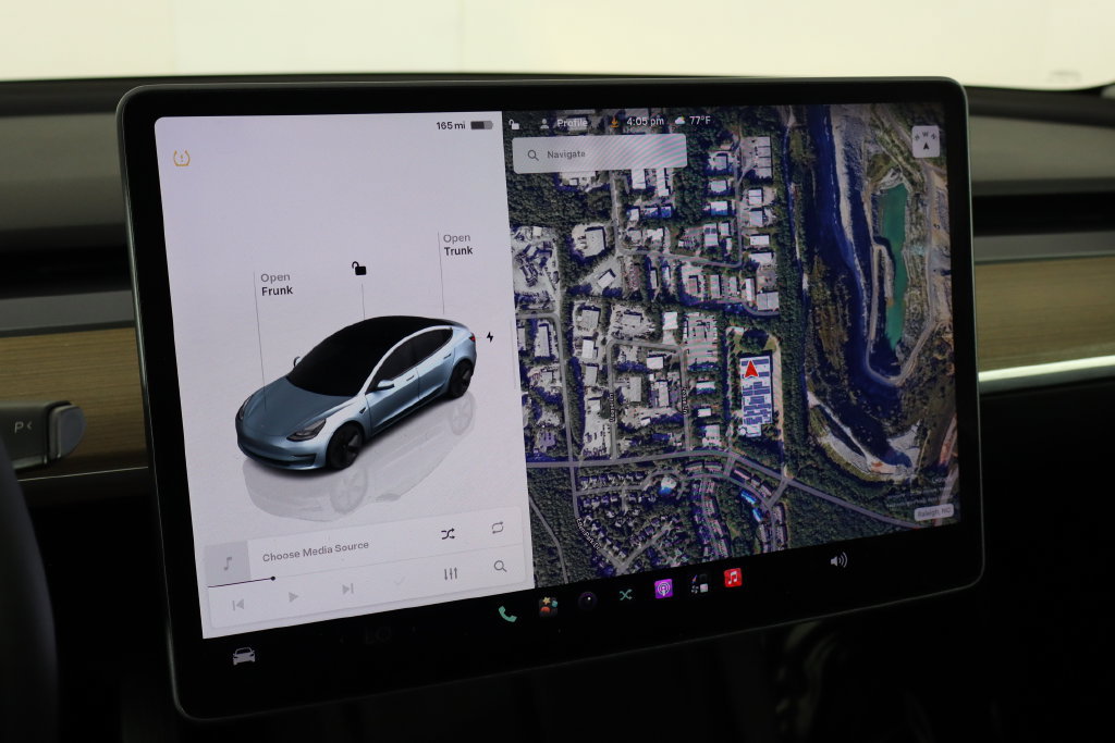 Used 2023 Tesla Model 3 Standard Range RWD image 28