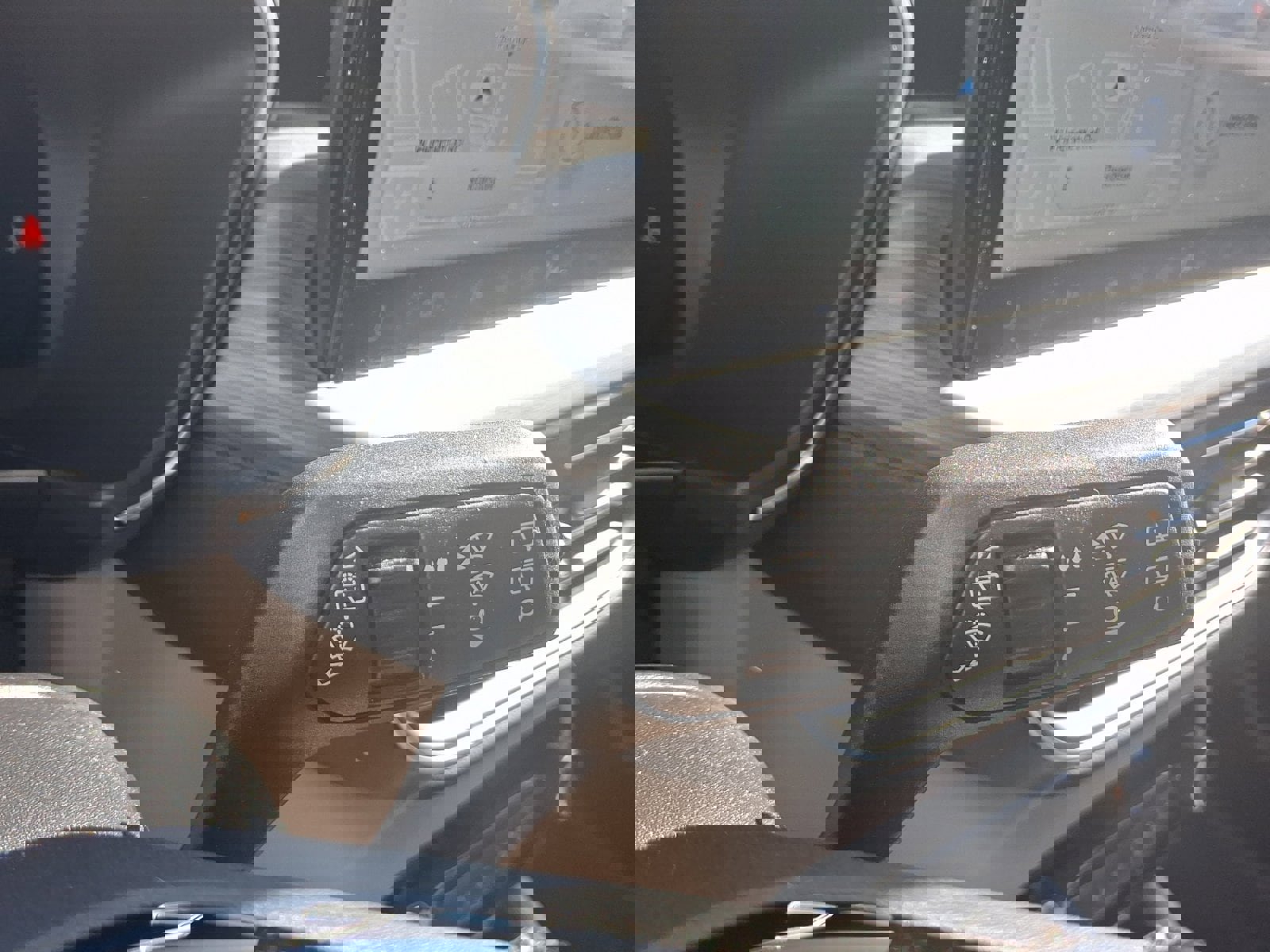 Used 2023 Ford Escape Platinum w/ Premium Technology Package image 23