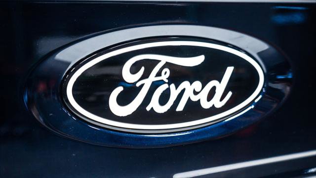 Used 2024 Ford F150 XLT w/ FX4 Off-Road Package image 29