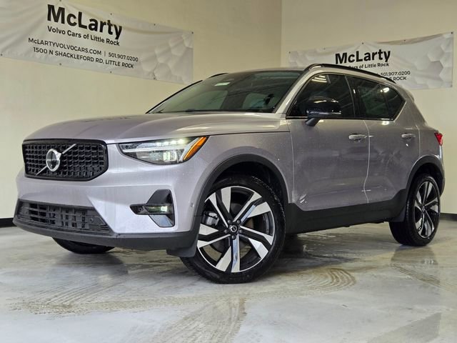New 2026 Volvo XC40 B5 Ultra AWD/4WD image 3