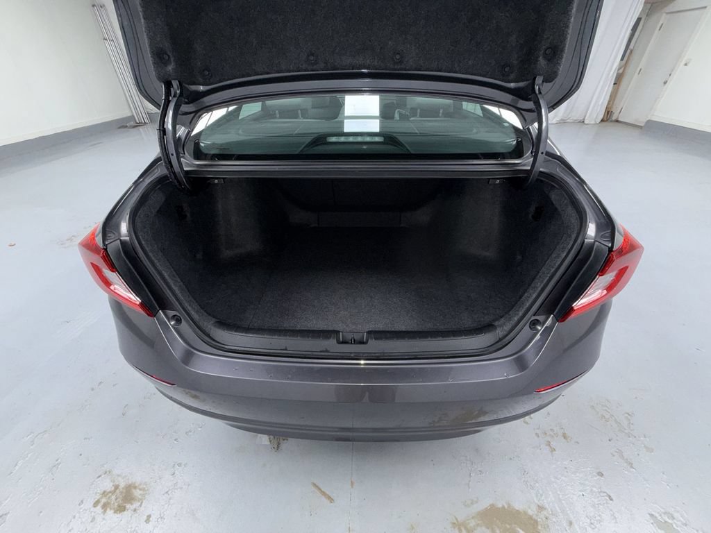 Used 2020 Honda Accord EX-L image 12