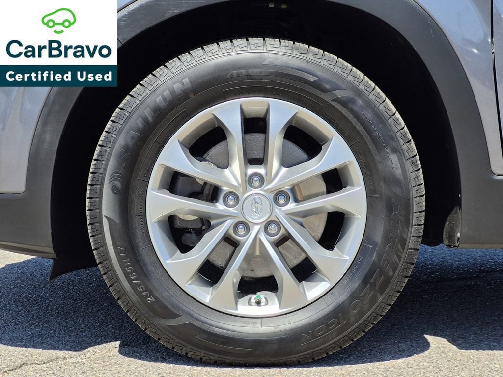 Used 2019 Hyundai Santa Fe SE FWD image 7