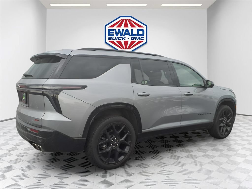 Certified 2026 Chevrolet Traverse RS w/ LPO, Floor Liner Package AWD/4WD image 6