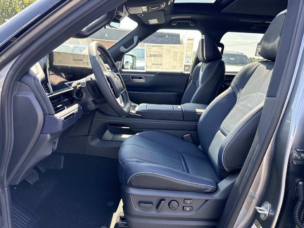 New 2027 INFINITI QX80 Sensory w/ Sport Exterior Package AWD/4WD image 16