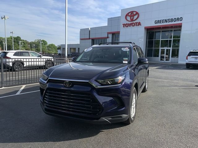 Certified 2024 Toyota Grand Highlander AWD image 4