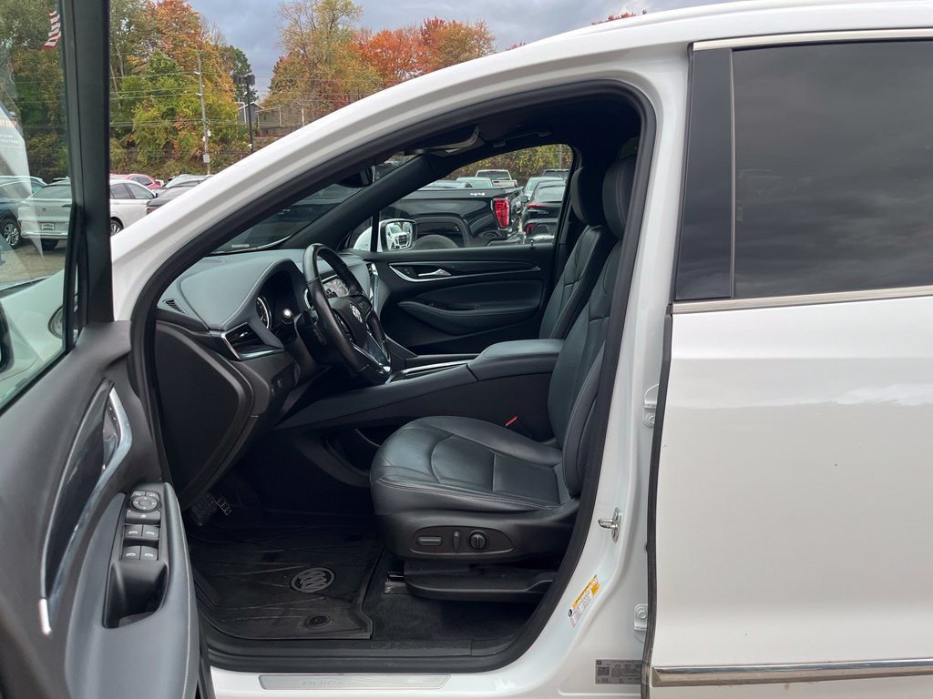 Used 2022 Buick Enclave Essence w/ Trailering Package, 5000 lbs. AWD/4WD image 18