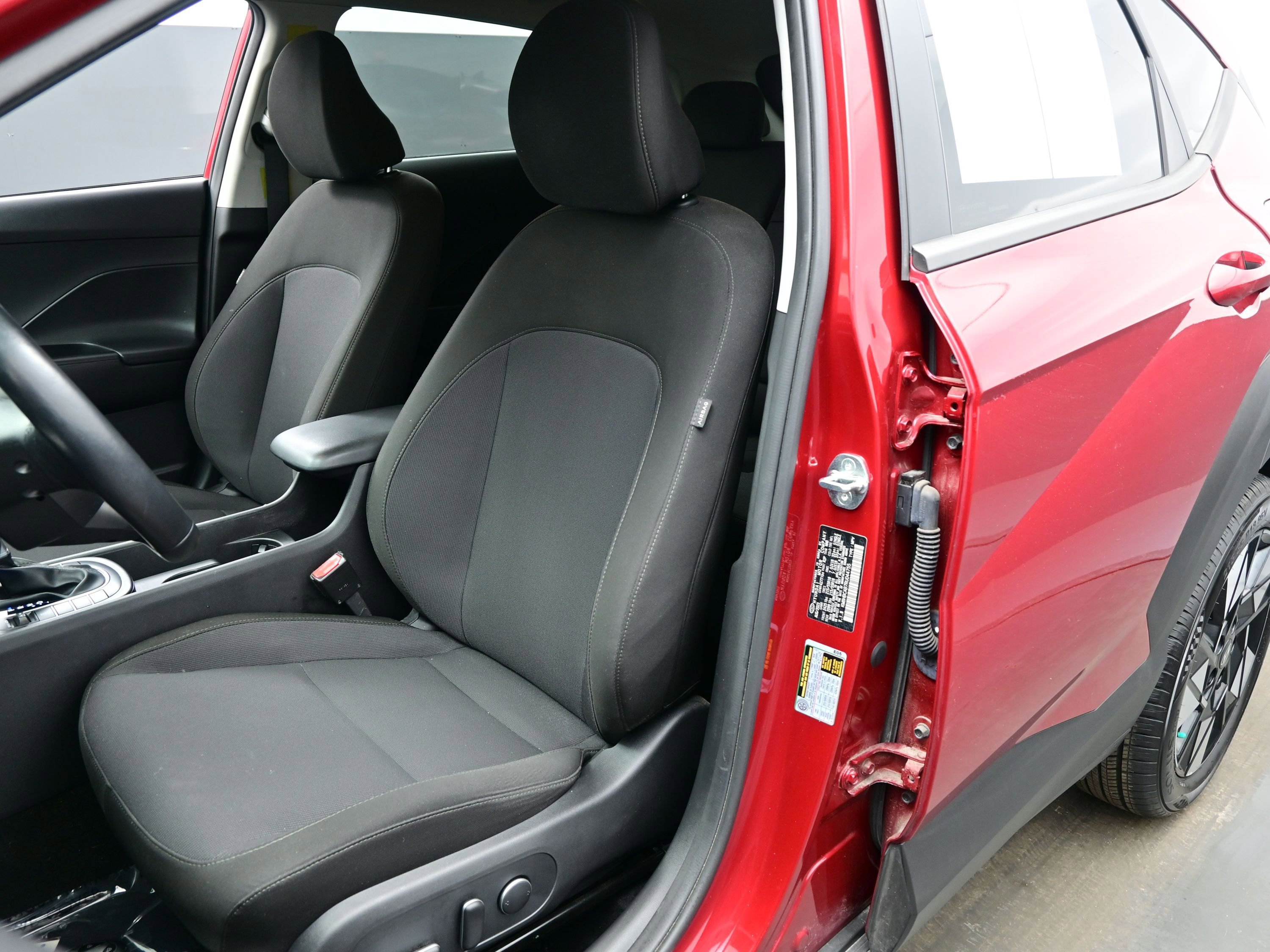 Certified 2024 Hyundai Kona SEL image 11