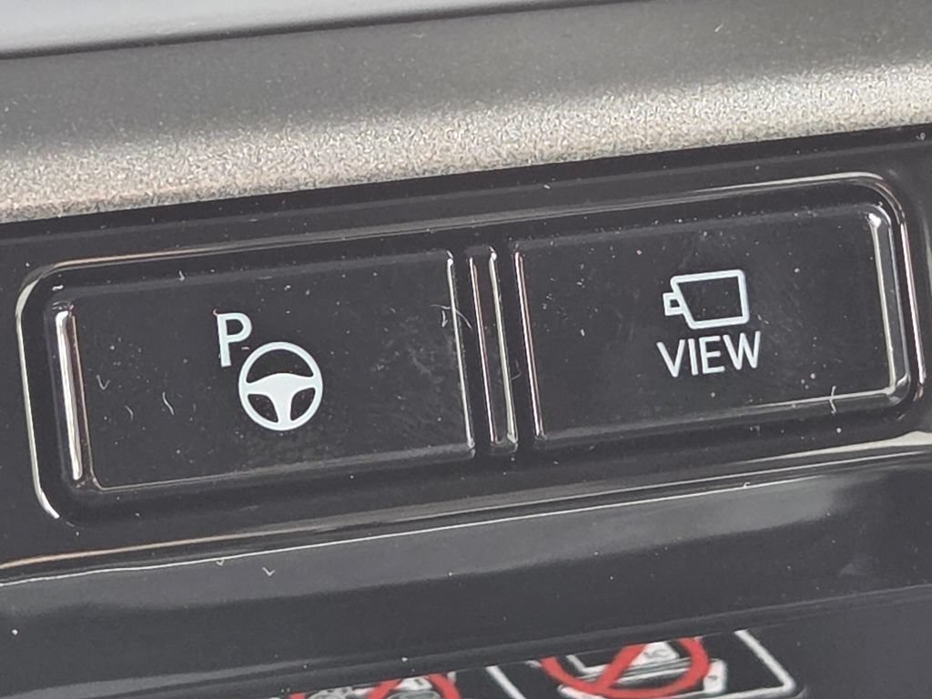 New 2026 Lexus TX 500h AWD image 16