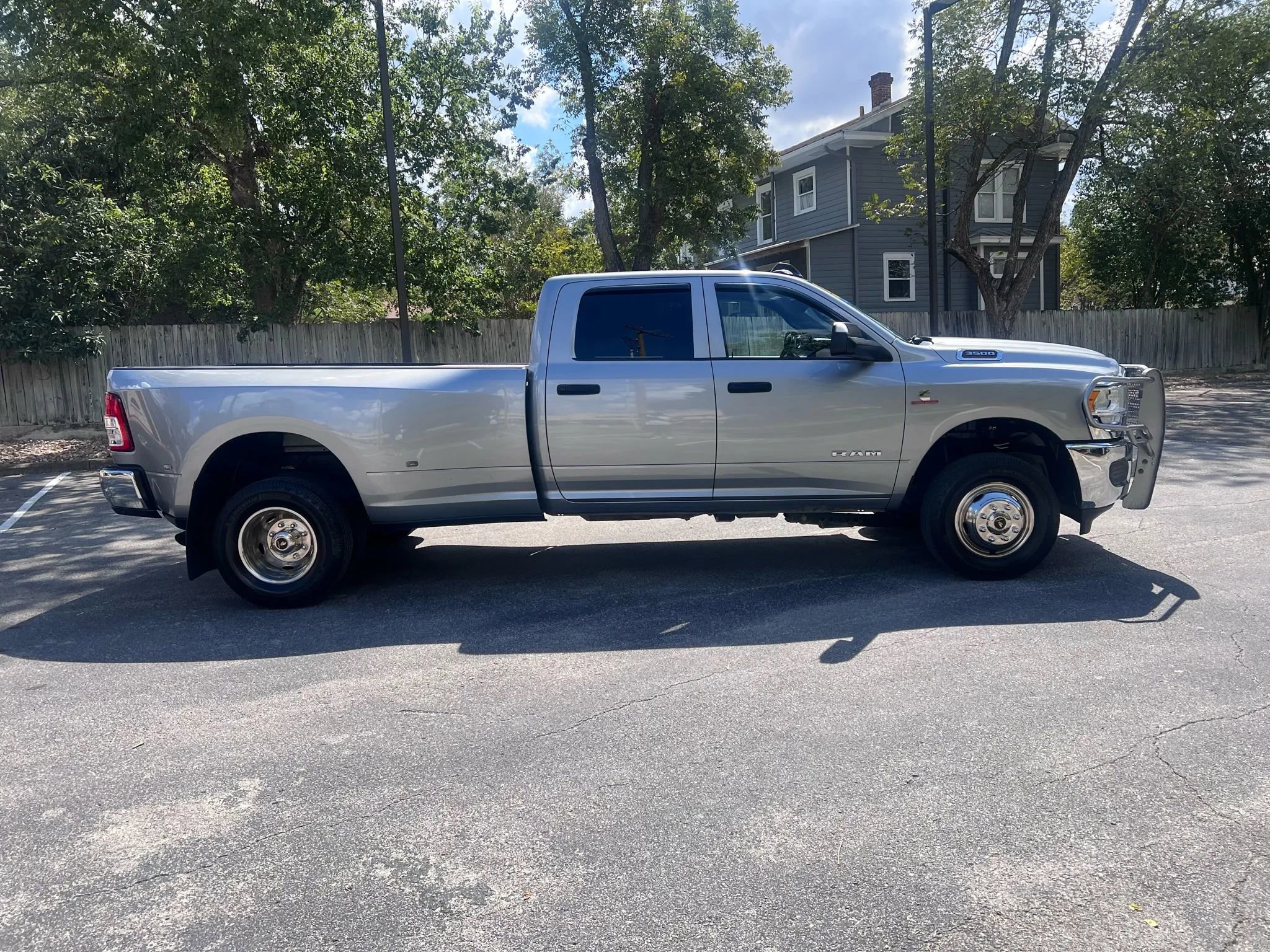 Used 2022 RAM 3500 Tradesman image 4