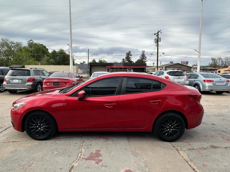 Used 2015 MAZDA MAZDA3 i Sport FWD image 4