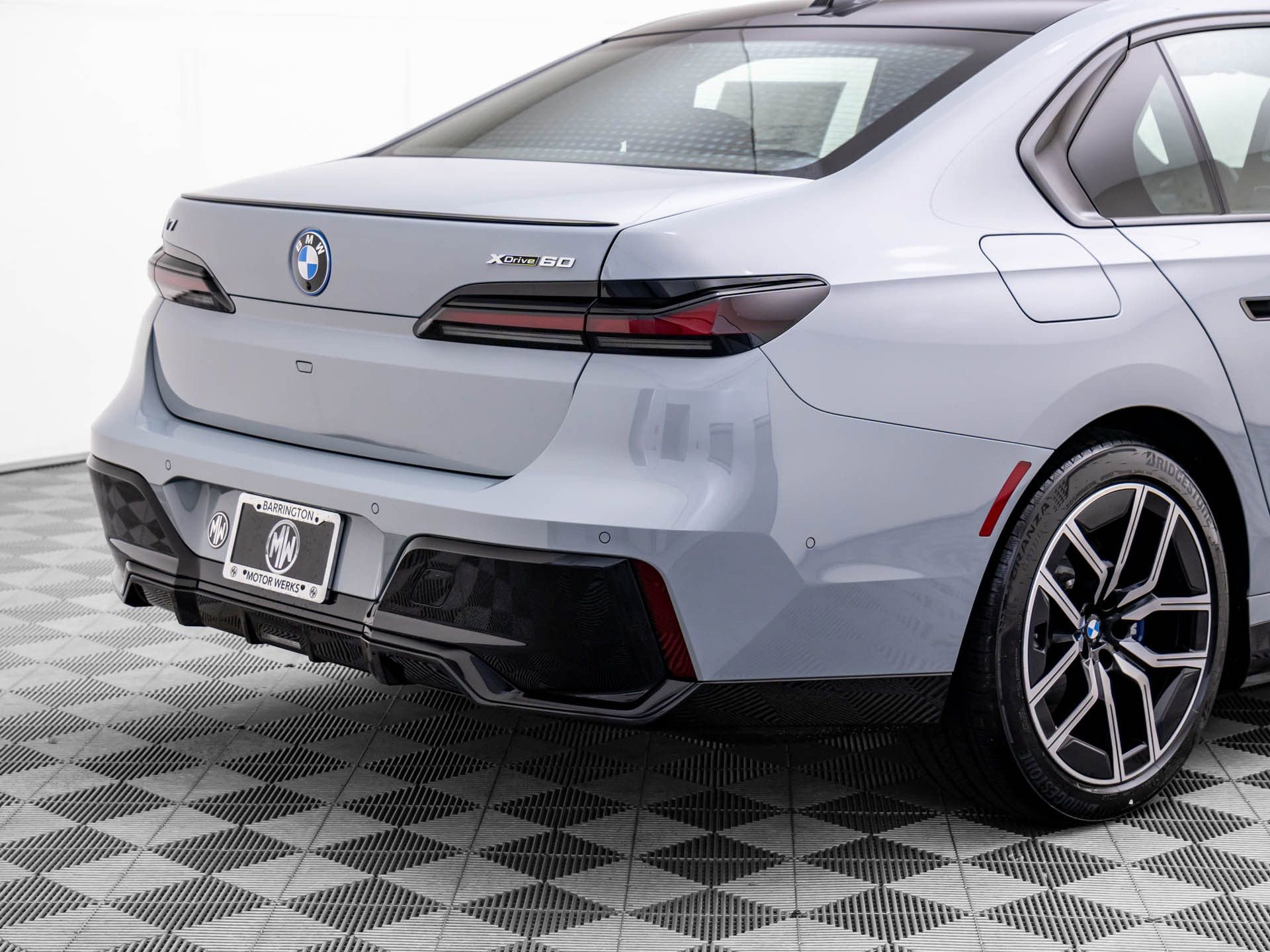 Certified 2025 BMW i7 xDrive60 image 35