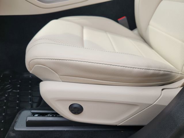 Used 2025 Mercedes-Benz GLE 350 4MATIC image 18