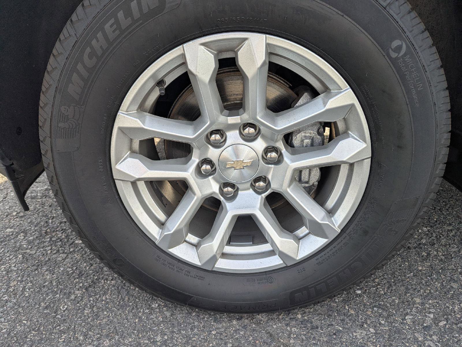 Used 2024 Chevrolet Silverado 1500 LT image 10