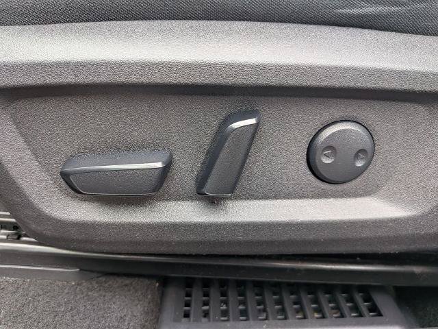 Certified 2023 Nissan Rogue SV AWD/4WD image 14