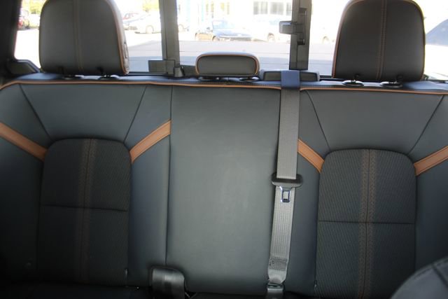 Used 2024 GMC Canyon AT4 w/ Canyon Safety Plus Package image 27