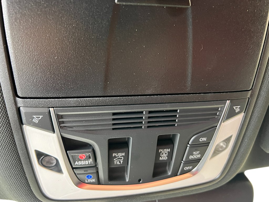 Used 2025 Acura RDX A-Spec AWD/4WD image 19
