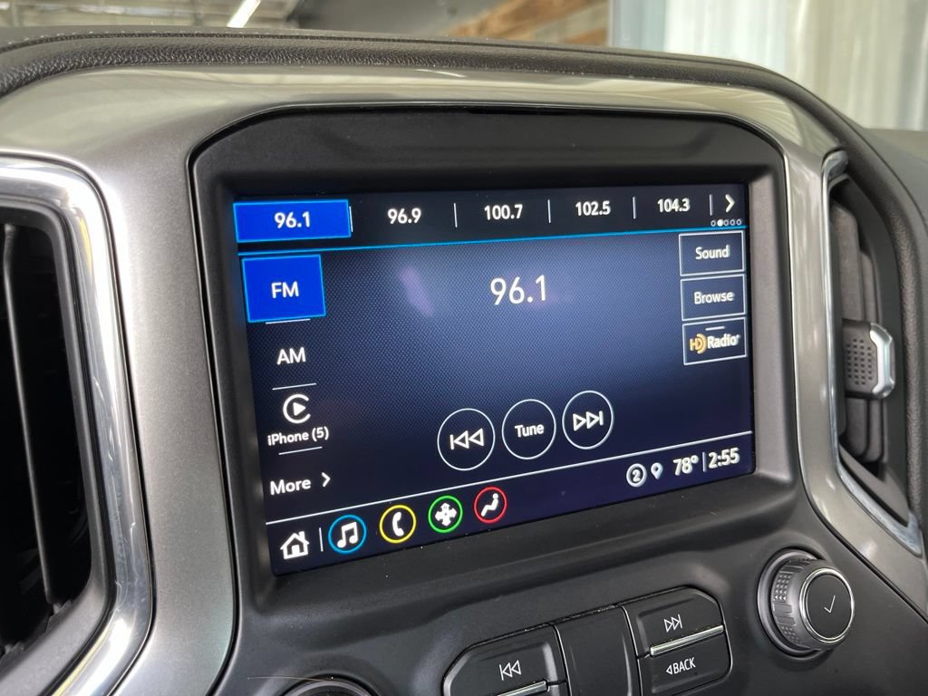 Used 2021 Chevrolet Silverado 1500 LT Trail Boss w/ Convenience Package II AWD/4WD image 37