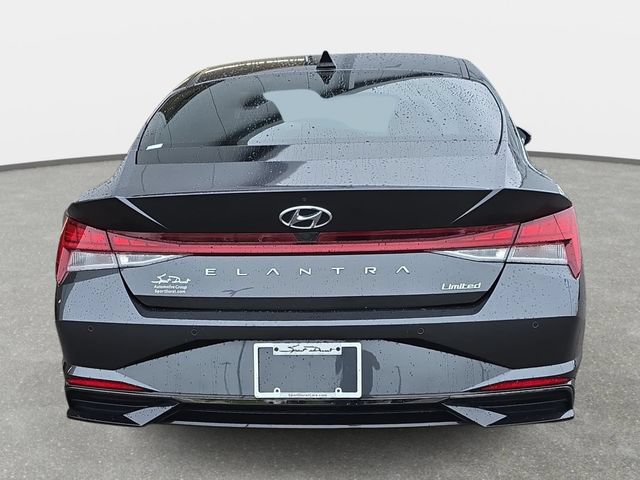 Used 2023 Hyundai Elantra Limited FWD image 6