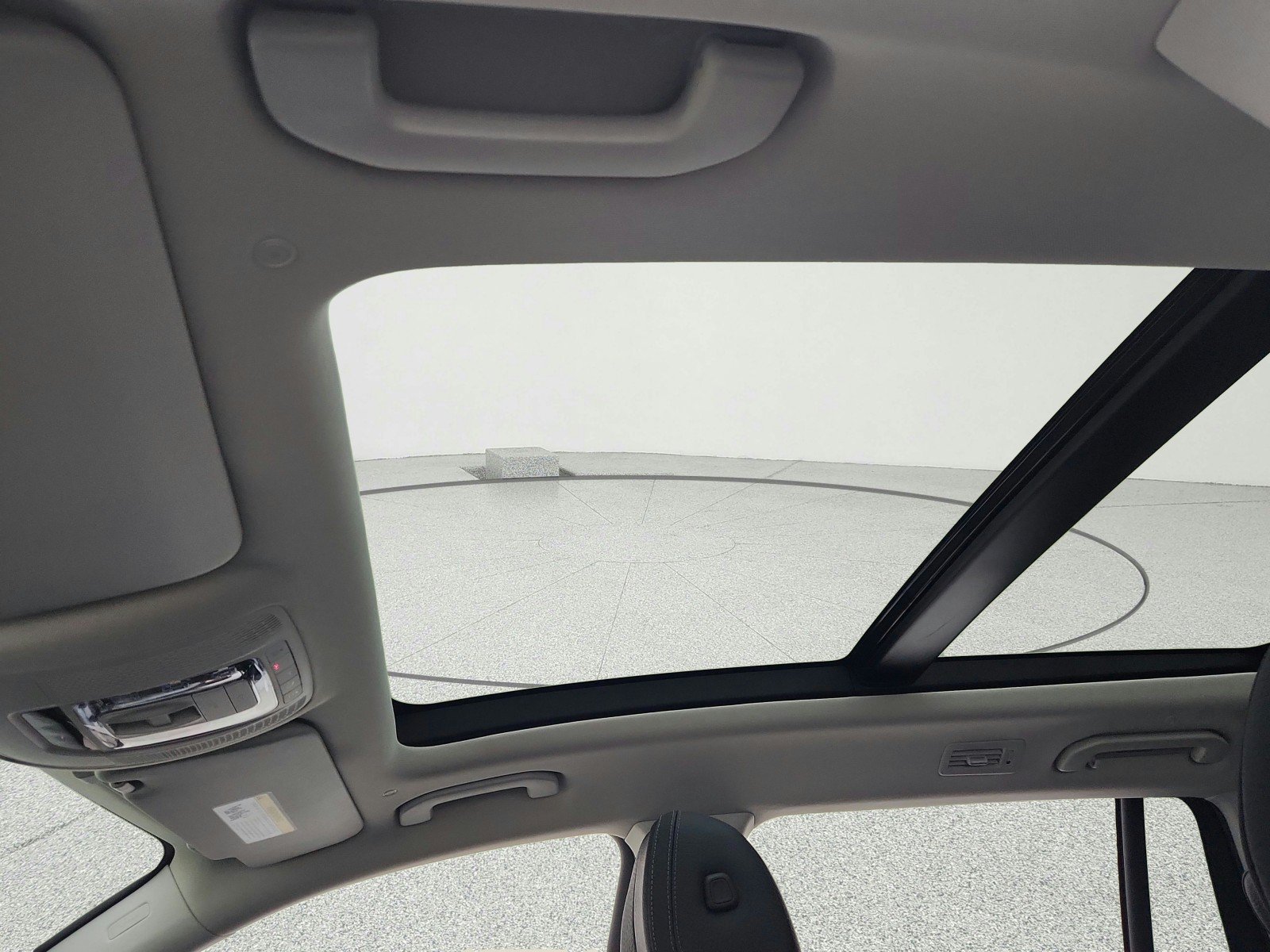 Certified 2024 Mercedes-Benz GLS 580 4MATIC image 34