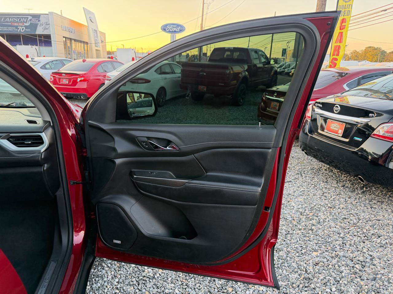 Used 2019 GMC Acadia SLT AWD/4WD image 13