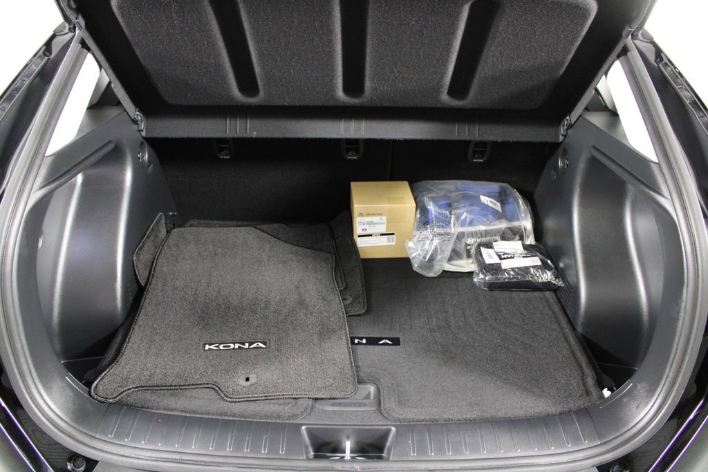 Certified 2026 Hyundai Kona SEL Sport FWD image 17