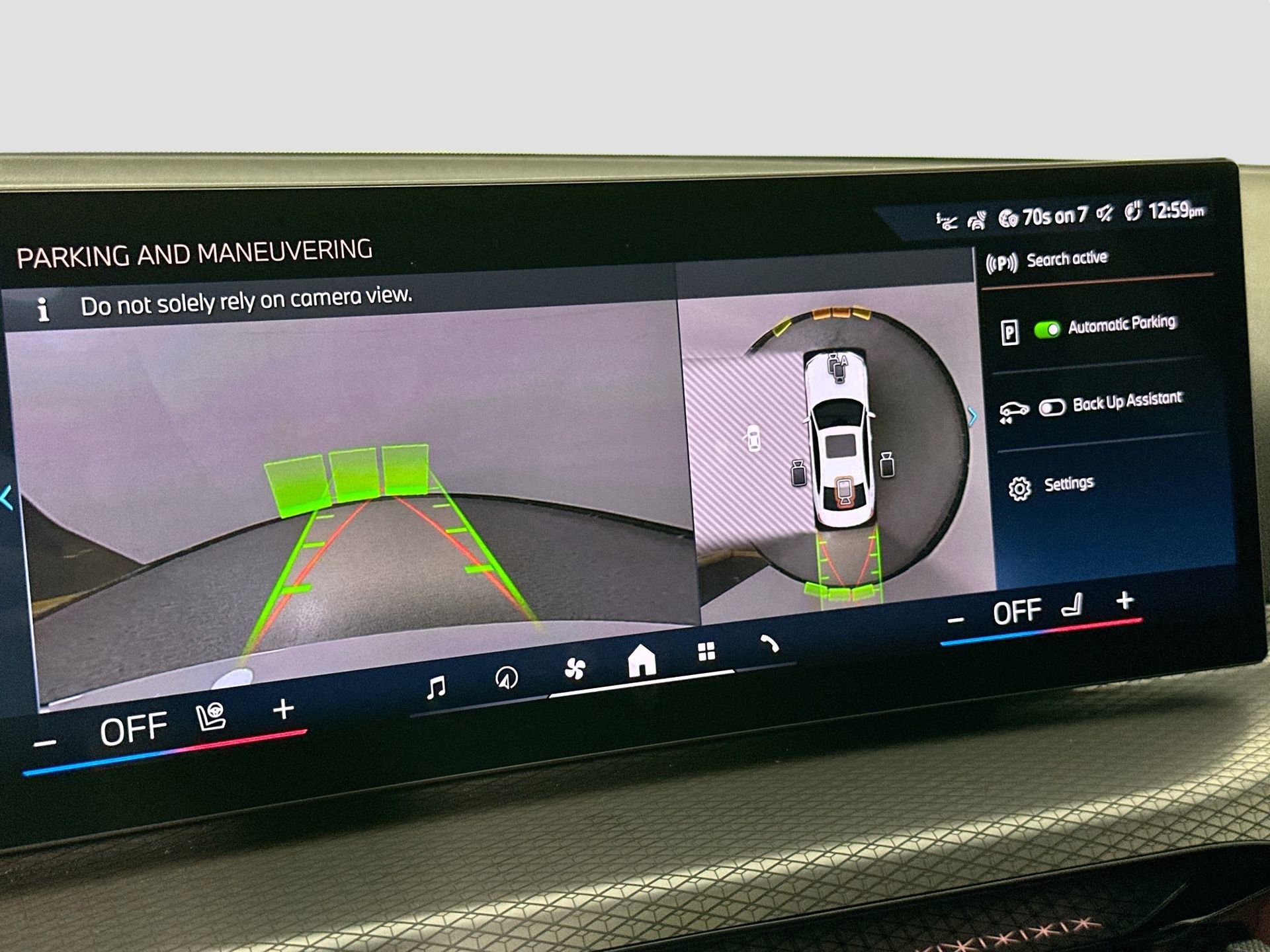 New 2026 BMW 330i xDrive Sedan w/ Premium Package image 13