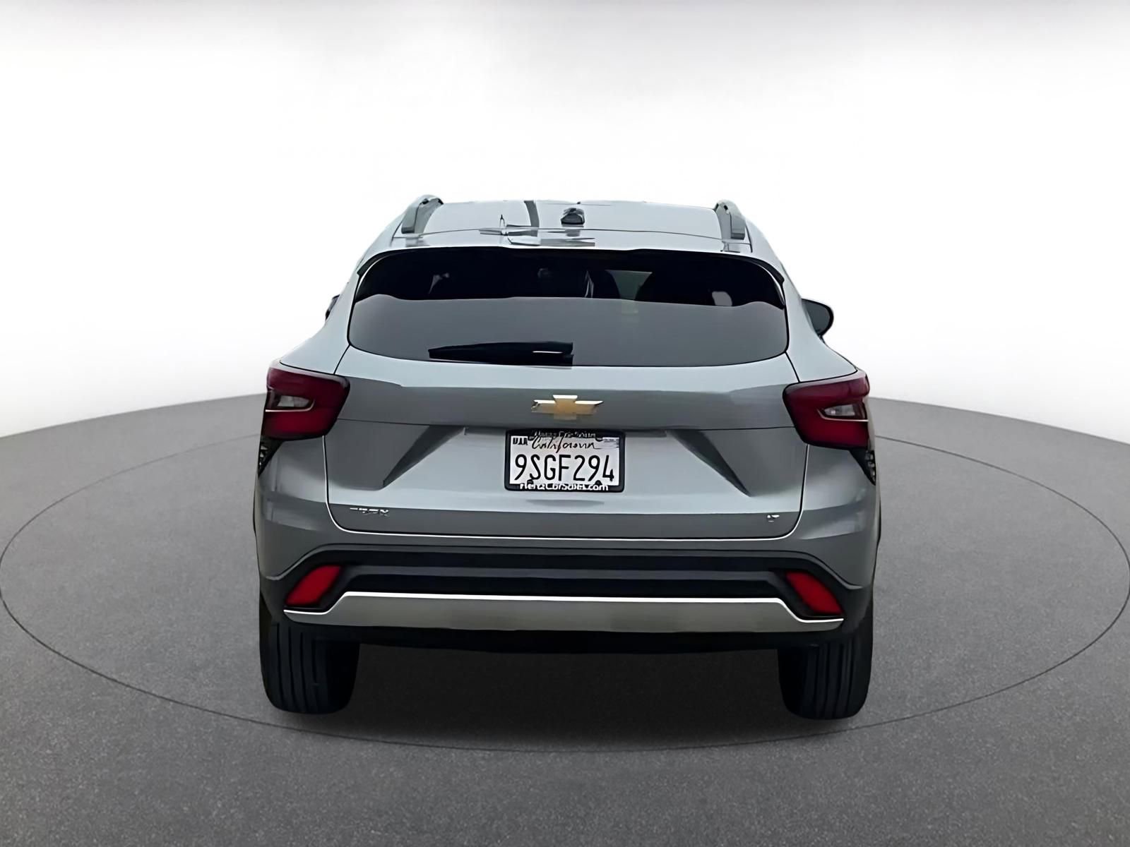 Used 2025 Chevrolet Trax LT image 12