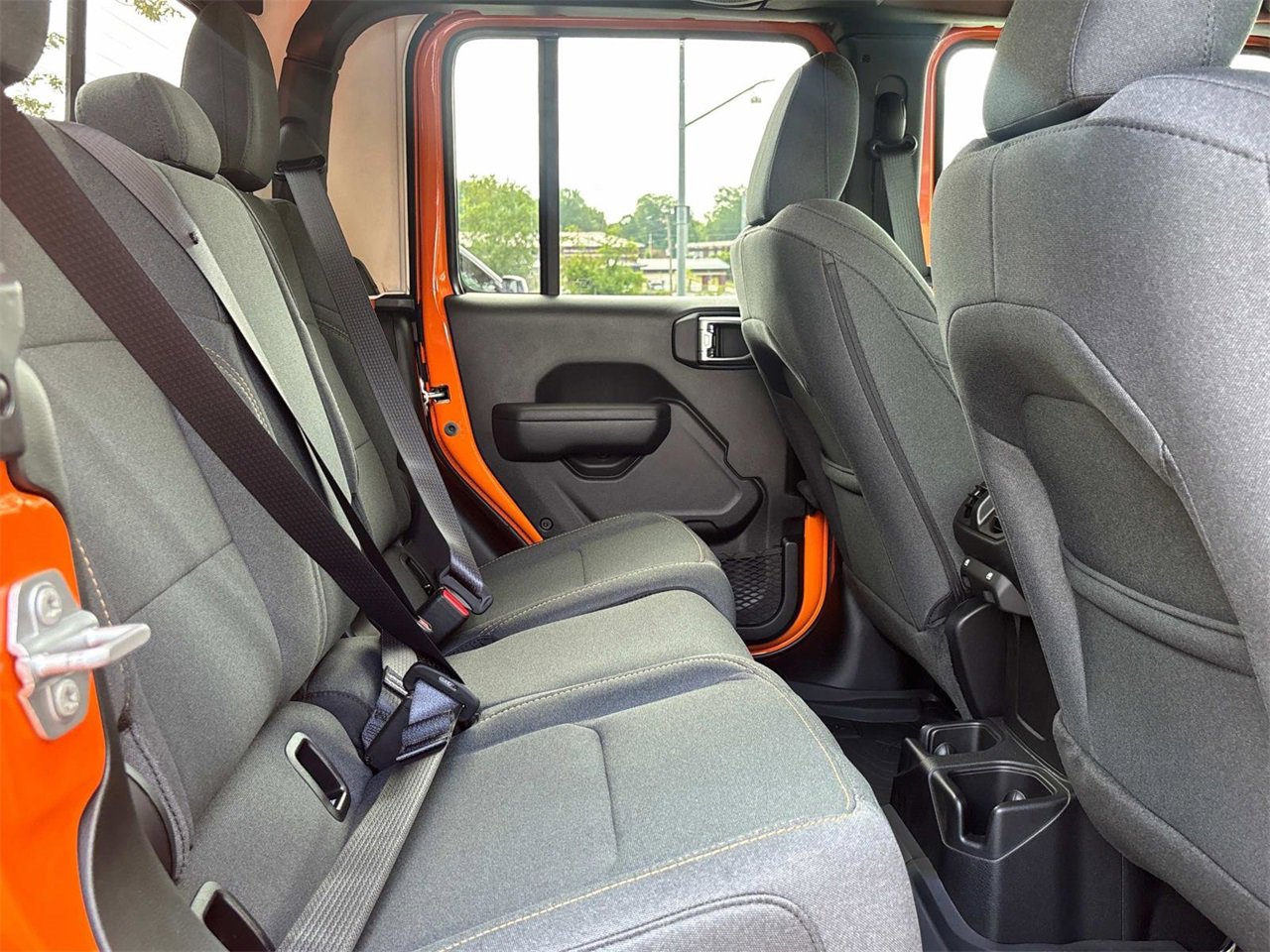 New 2025 Jeep Gladiator Sport image 34