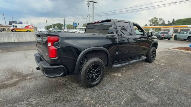 Used 2023 Chevrolet Silverado 1500 ZR2 w/ Technology Package AWD/4WD image 8
