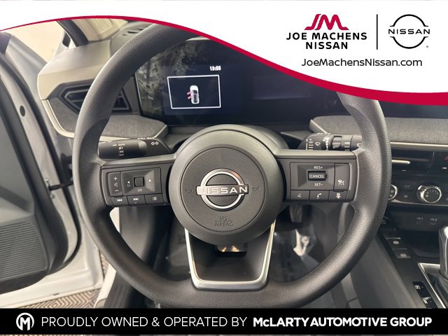 Certified 2025 Nissan Kicks SV w/ Illumination Package image 26