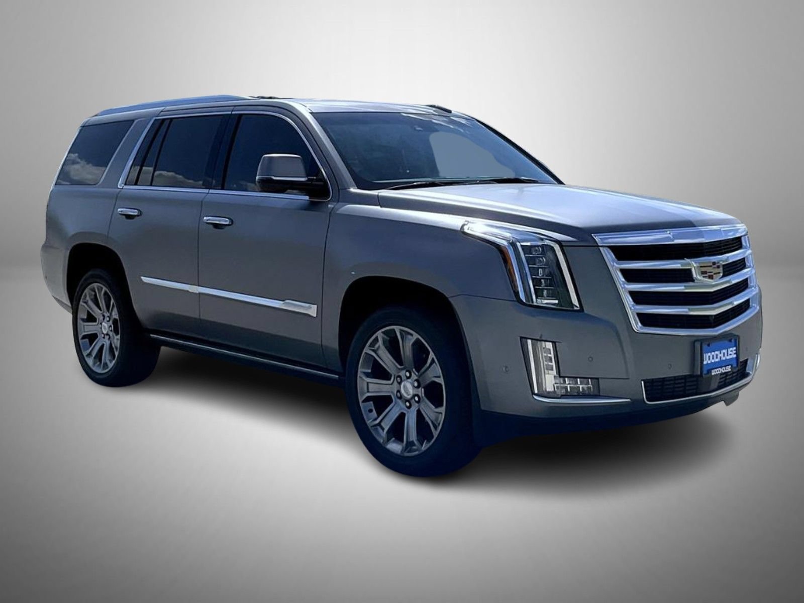 Used 2019 Cadillac Escalade Premium Luxury AWD/4WD image 3