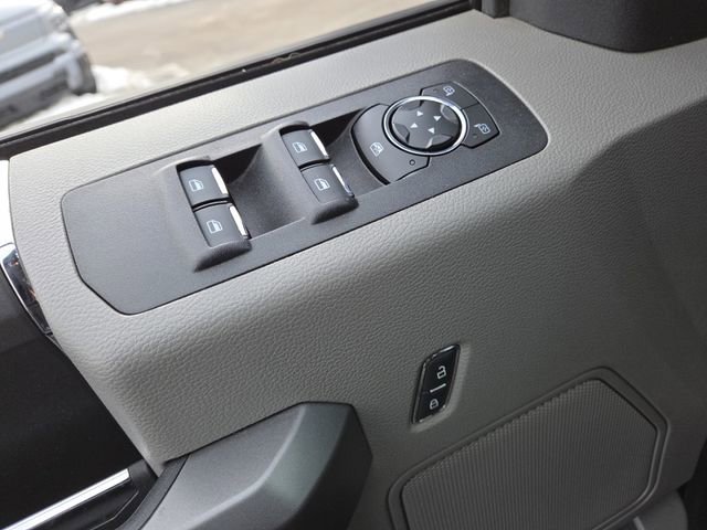 Used 2018 Ford F150 XLT w/ Equipment Group 302A Luxury image 11