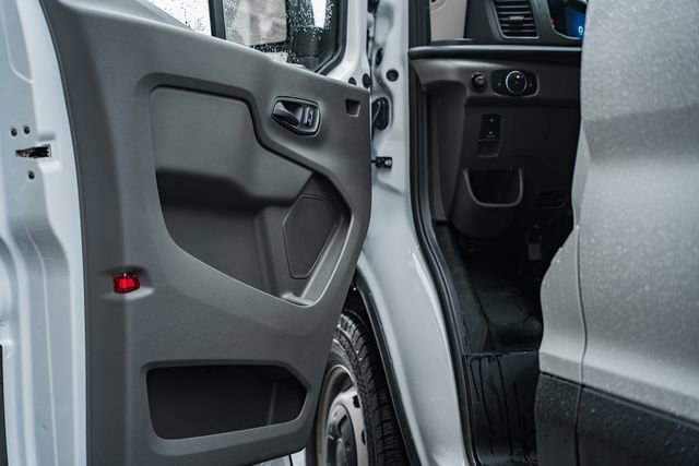 New 2026 Ford Transit 250 148 Medium Roof image 41