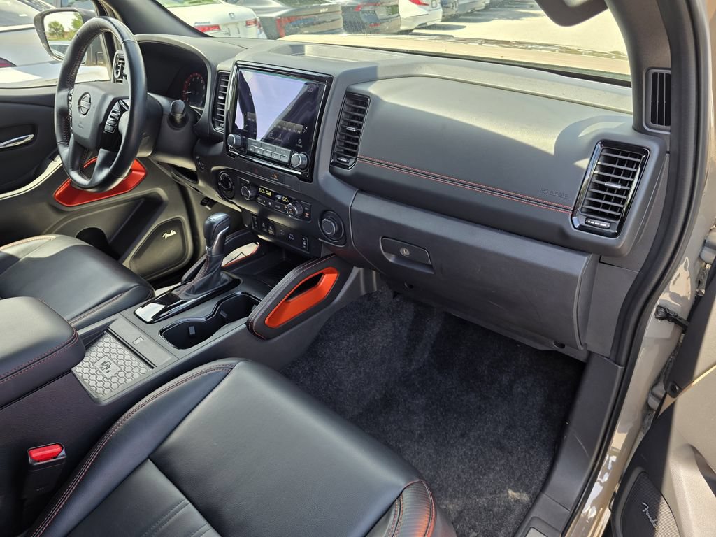 Used 2023 Nissan Frontier PRO-4X w/ Pro-4X Premium Package AWD/4WD image 10