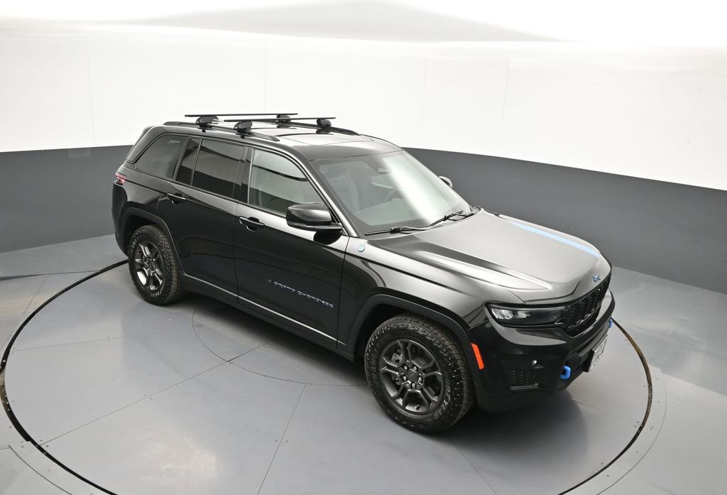 Used 2024 Jeep Grand Cherokee Trailhawk image 37