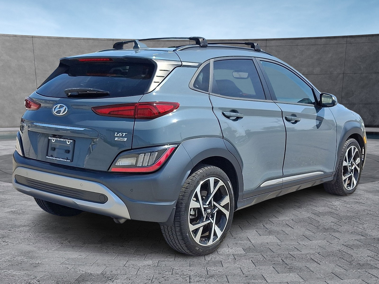 Certified 2022 Hyundai Kona Limited AWD/4WD image 6
