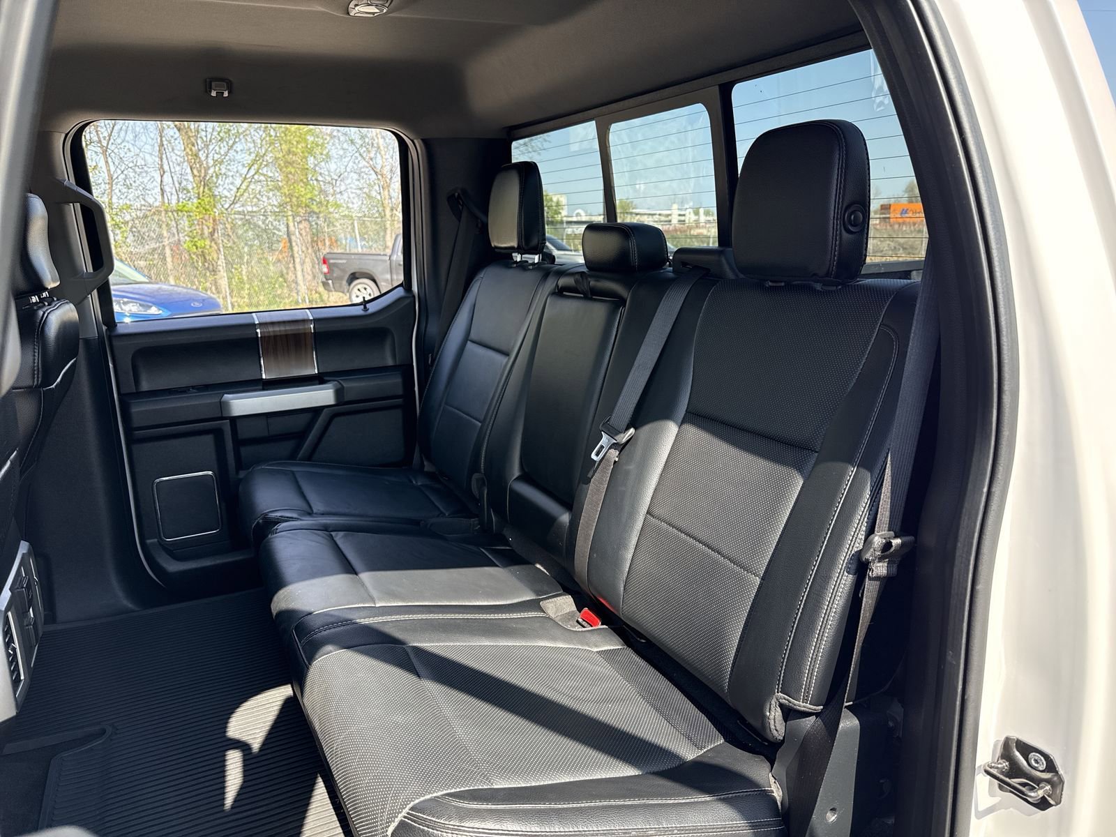 Used 2016 Ford F150 Lariat w/ Equipment Group 501A Mid AWD/4WD image 27