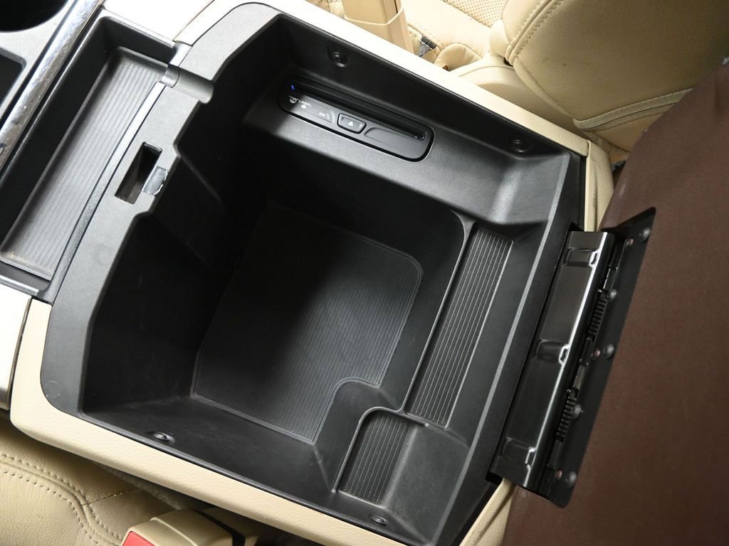 Used 2013 RAM 2500 Laramie w/ Convenience Group image 27