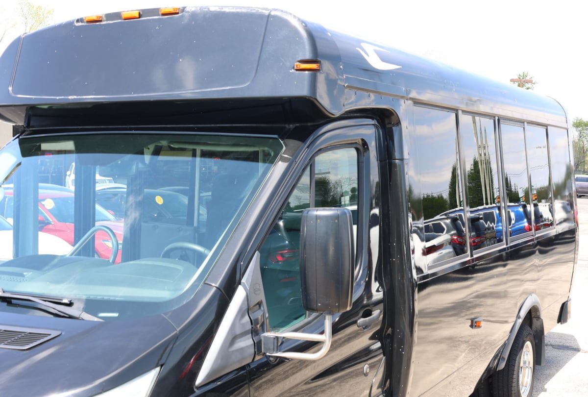 Used 2015 Ford Transit 350 156 DRW w/ Shuttle Bus Prep Package RWD image 30