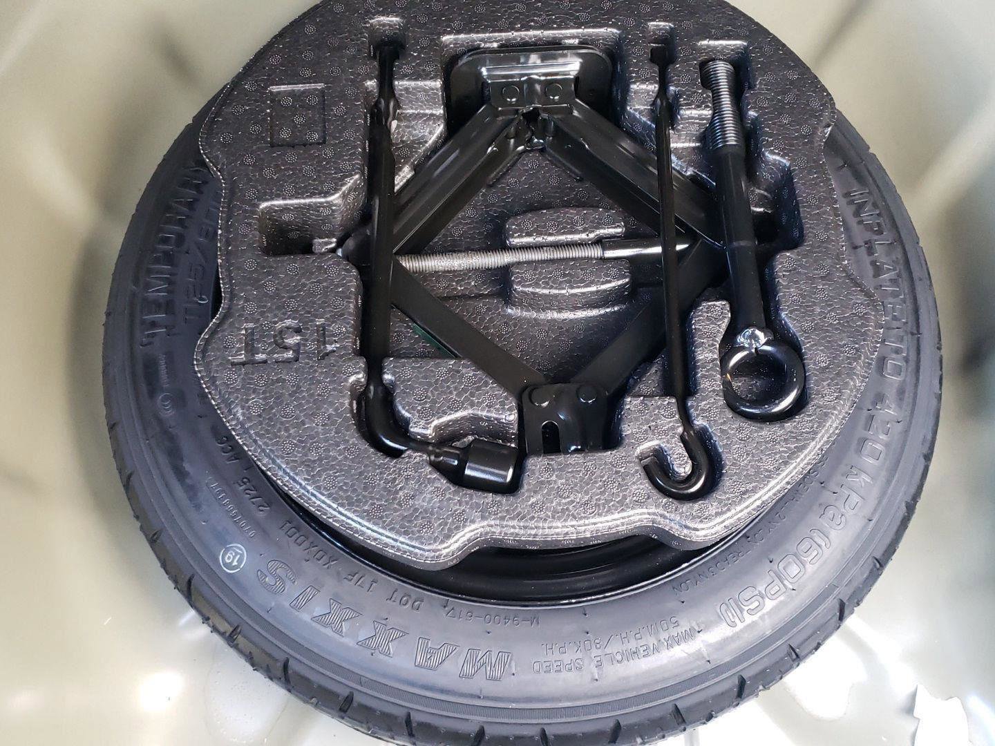 New 2025 Kia K4 LXS image 8