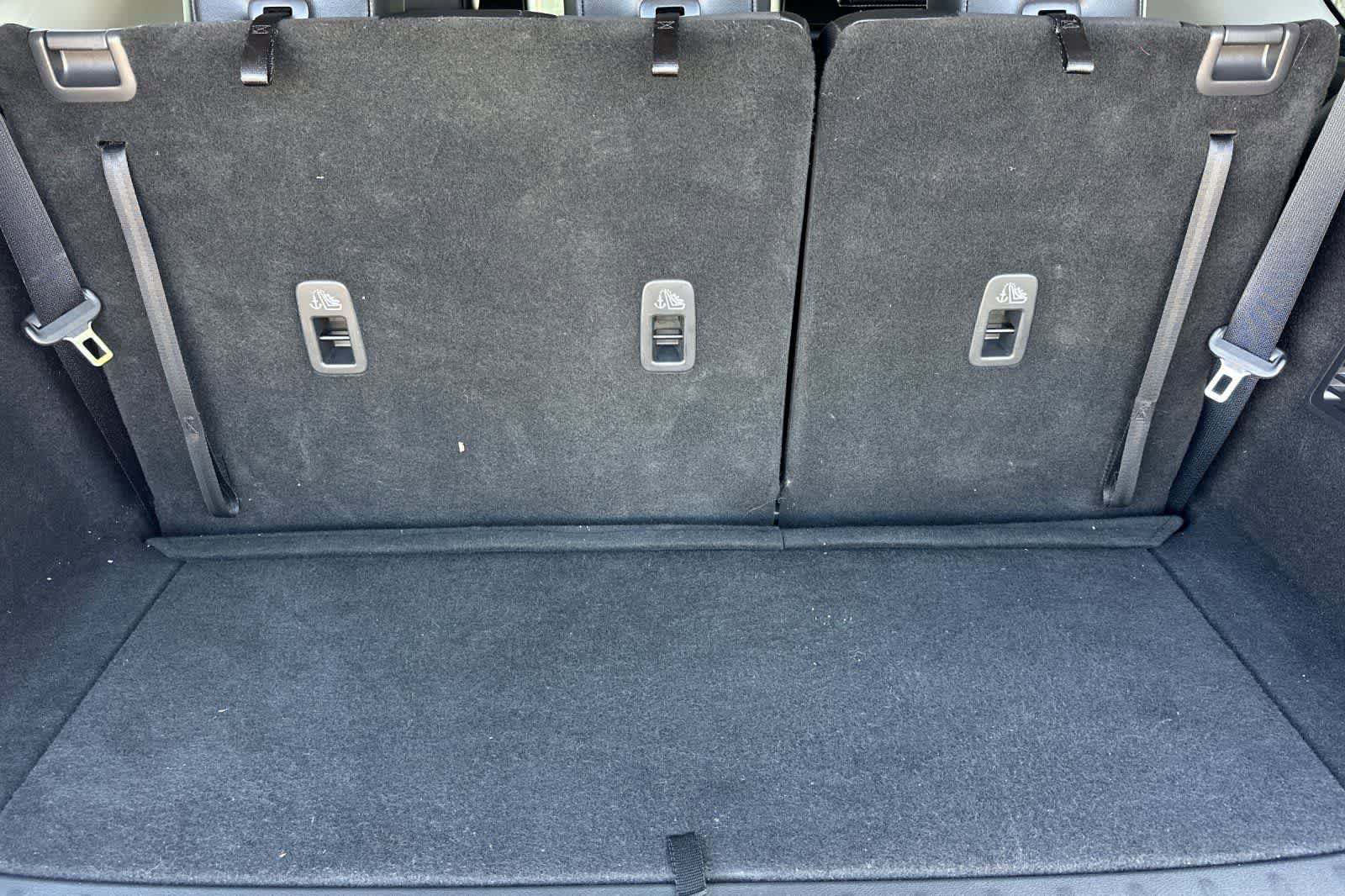 Used 2023 Nissan Pathfinder SL image 18