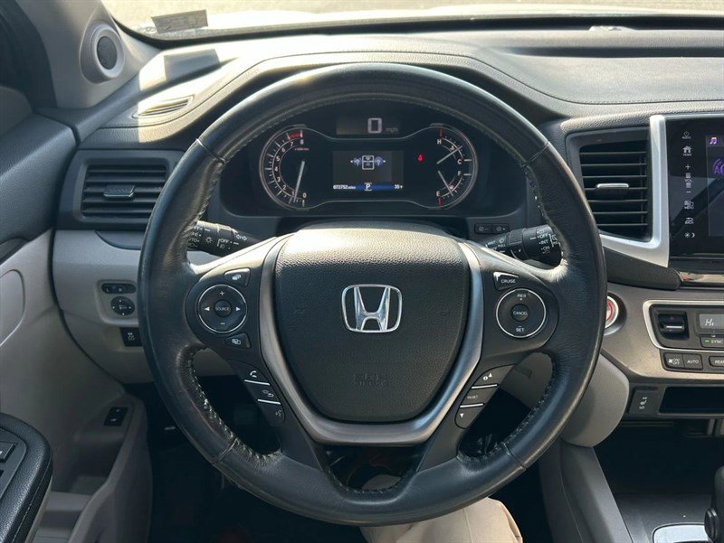 Used 2017 Honda Pilot EX-L image 10