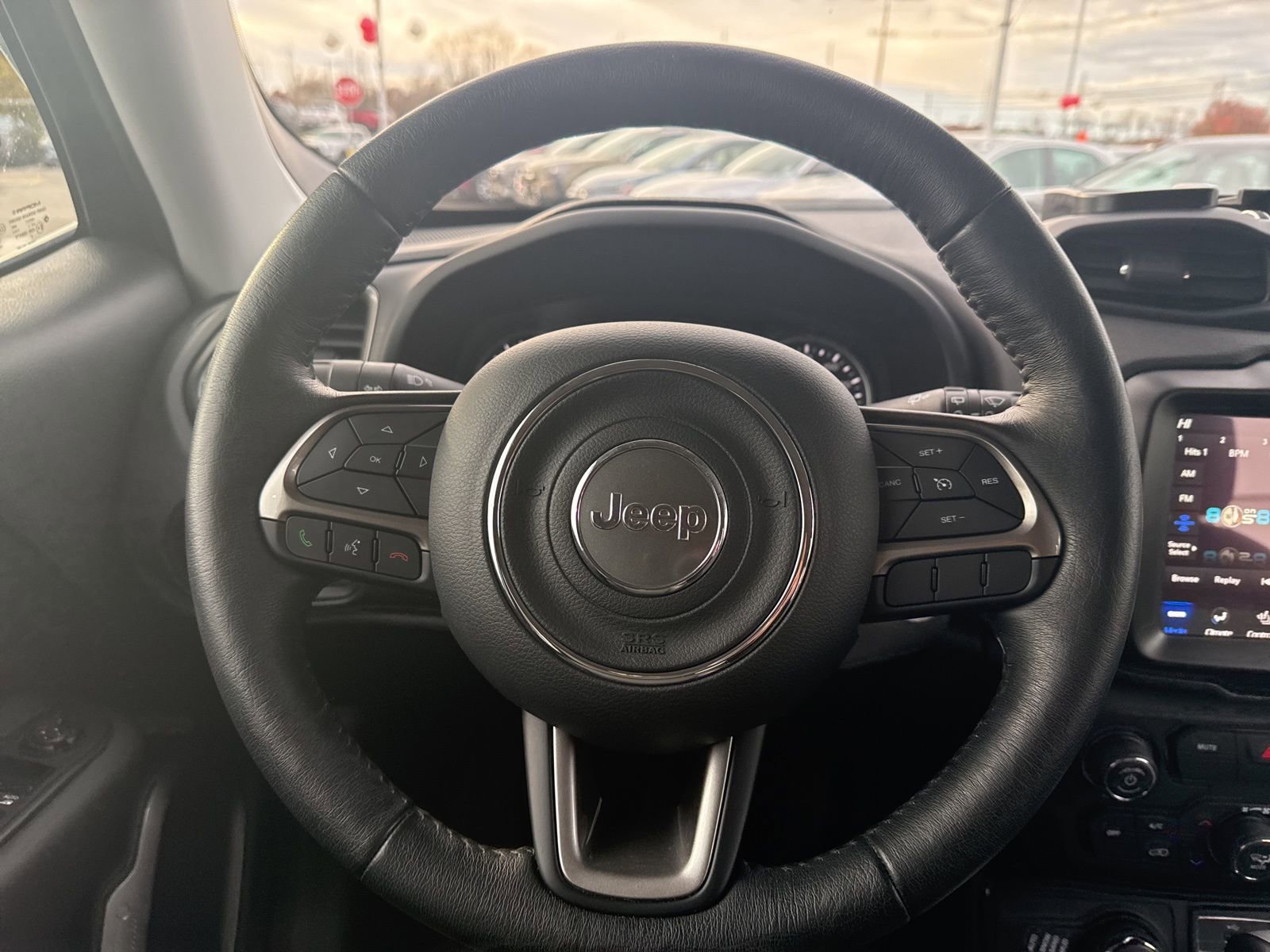 Used 2022 Jeep Renegade Limited image 17
