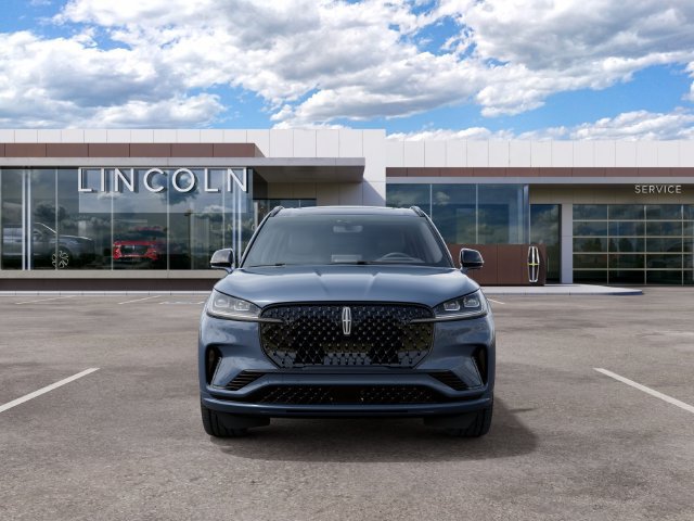 New 2027 Lincoln Aviator Black Label w/ Black Label Special Edition AWD/4WD image 3