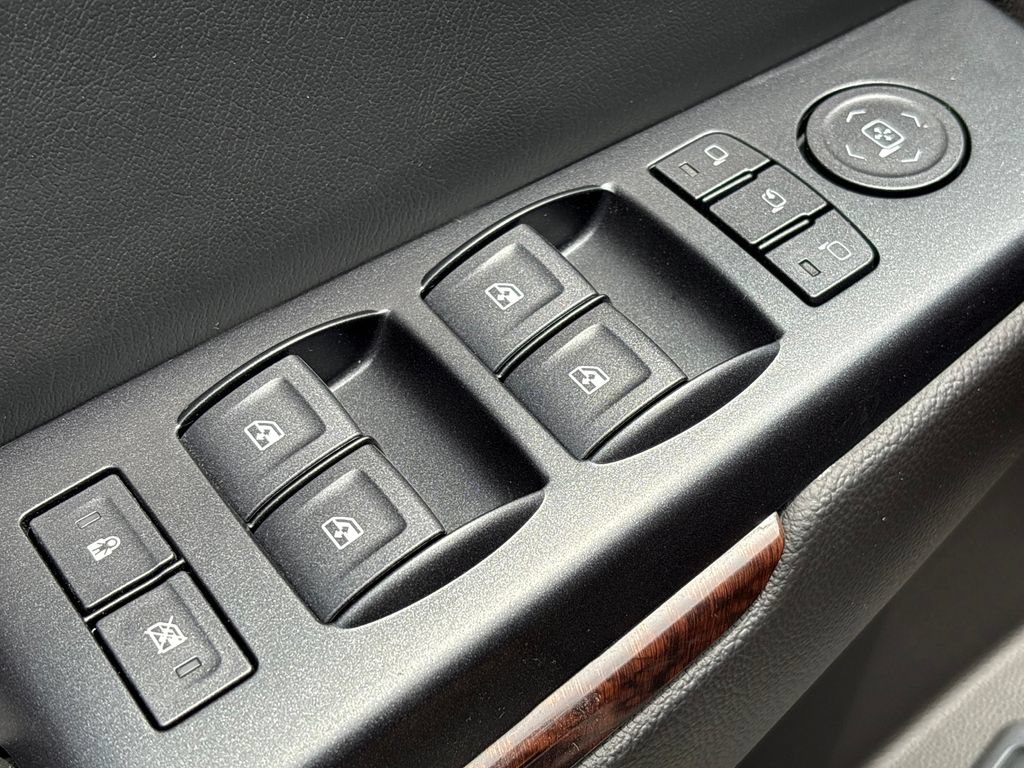 Used 2015 GMC Yukon SLT w/ Open Road Package RWD image 12