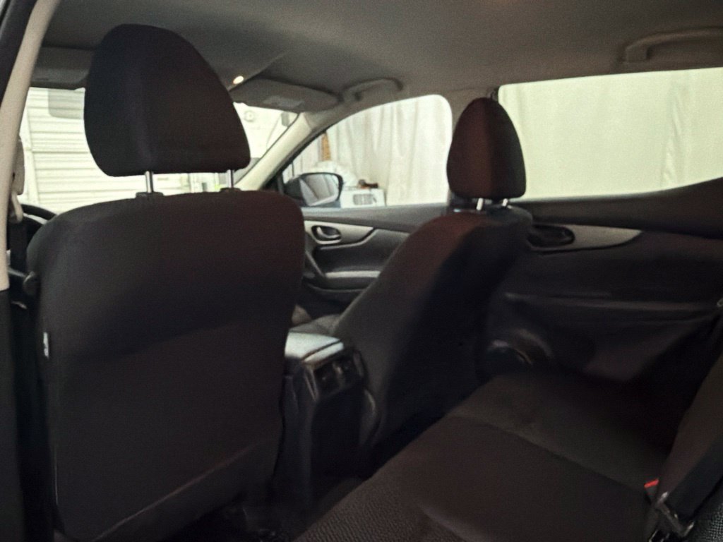 Used 2020 Nissan Rogue Sport S w/ Appearance Package FWD image 22