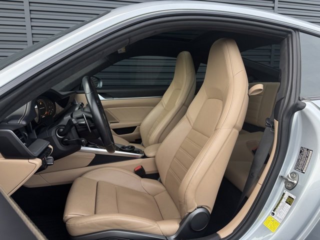 Certified 2022 Porsche 911 Turbo image 5