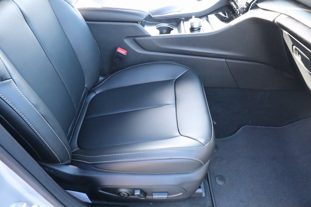 New 2025 Jeep Grand Cherokee L Limited image 16