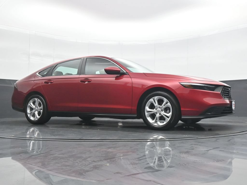 Used 2024 Honda Accord LX image 32